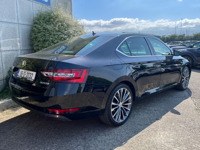 Image for 2016 Skoda Superb LAURIN & KLEMENT AUTOMATIC 2.0 DIESEL 190BHP //HIGH SPEC//CANTON SOUND SYSTEM//FULL LEATHER ELECTRIC HEATED SEATS//CARPLAY//SAT NAV//KEYLESS ENTRY//REVERSE CAMERA//