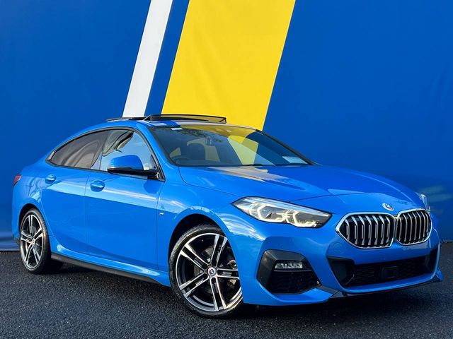 Image for 2022 BMW 2 Series 218d M-SPORT 2.0 AUTO ** HUGE SPEC ** // TILT & SLIDE PAN ROOF // DIGITAL CLUSTER // WIRELESS CHARGING BAY