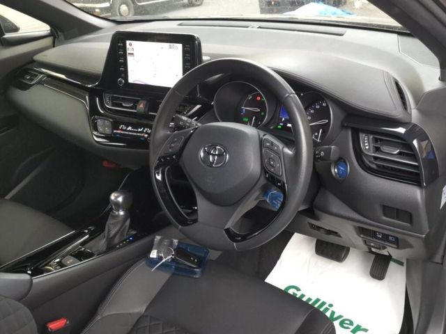 Image for 2022 Toyota C-HR 1.8 HYBRID AUTOMATIC - G MODE NERO EDITION - UPGRADED ALLOYS - BLACK HALF LEATHER - HEATED SEATS - 360 CAMERA