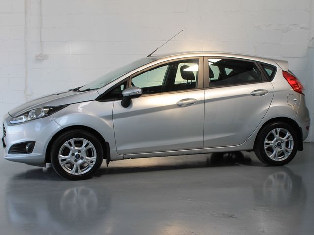 Image for 2015 Ford Fiesta MCA Zetec 1.5 75PS M5 5DR 4DR