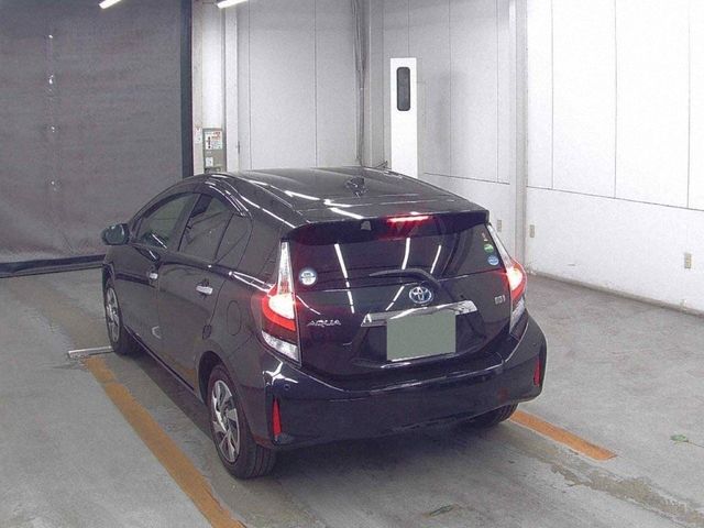 Image for 2021 Toyota Aqua 1.5 HYBRID AUTOMATIC - S STYLE BLACK EDITION - PUSH BUTTON START/STOP