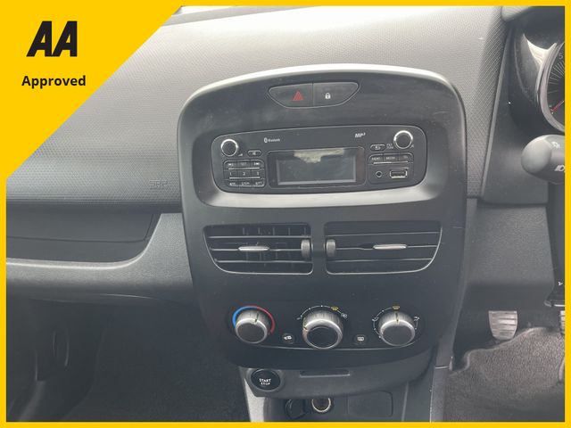 Image for 2017 Renault Clio EXPRESSION 1.2 FREE DELIVERY 