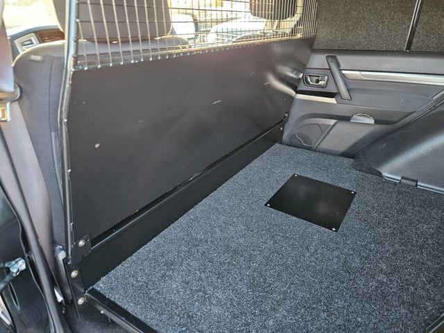 Image for 2016 Mitsubishi Shogun DI-D 4WORK SG2