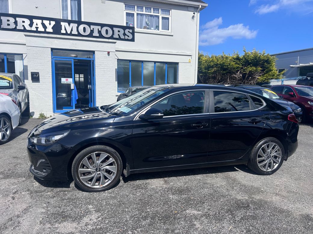 Image for 2018 Hyundai i30 2018 HYUNDAI I30 1.0 PETROL FASTBACK SALOON