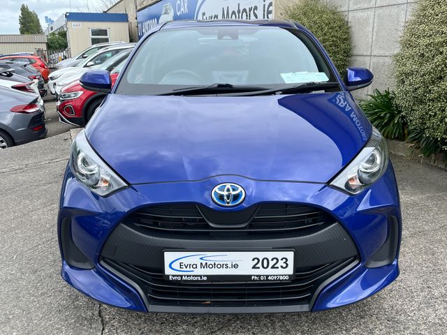 Image for 2023 Toyota Yaris 4WD X HYBRID AUTOMATIC 1.5 PETROL //REVERSE CAMERA//KEYLESS ENTRY//ADAPTIVE CRUISE CONTROL//ALL WHEEL DRIVE//CARPLAY//