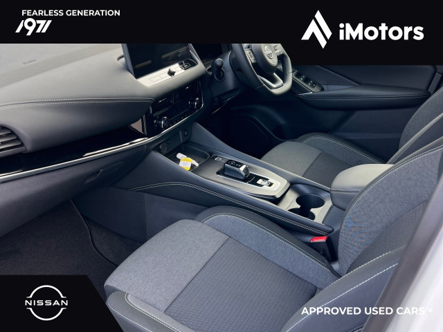 Image for 2024 Nissan Qashqai Epower SV Premium 2 tone black roof