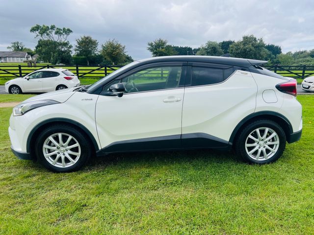 Image for 2019 Toyota C-HR G SPEC / FINANCE AVAILABLE / / HYBRID 
