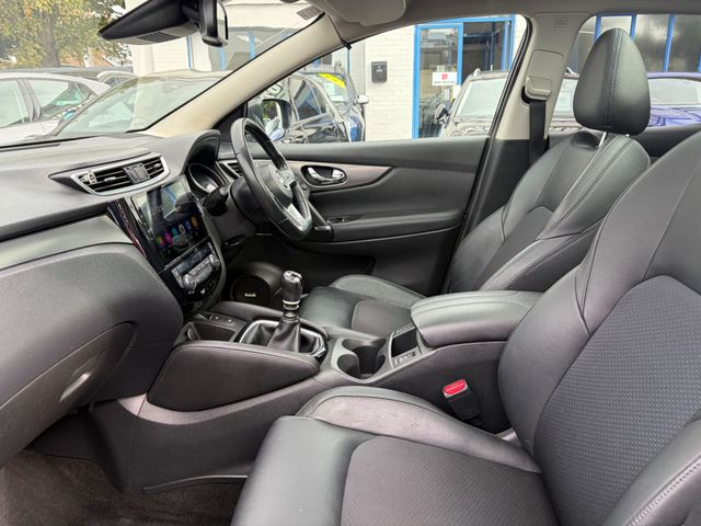 Image for 2019 Nissan Qashqai 2019 NISSAN QASHQAI SV PREMIUM HiGH SPEC