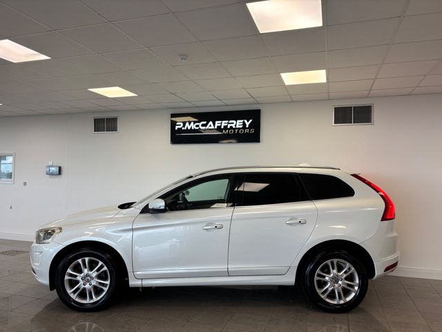 Image for 2015 Volvo XC60 D4 (181hp) FWD SE Lux Geartronic