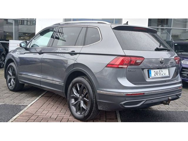Image for 2024 Volkswagen Tiguan Allspace Life 2.0 TDI 150 HP **REAR VIEW CAMERA, APP CONNECT, 