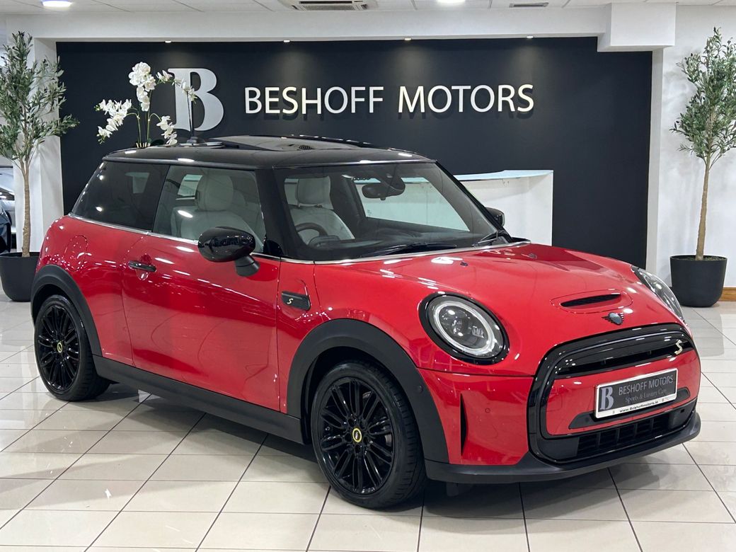 Image for 2022 Mini Hatch COOPER S LEVEL 3=ONLY 11000 MILES//HUGE SPEC//AS NEW=FULL MINI SERVICE HISTORY=TAILORED FINANCE PACKAGES AVAILABLE=TRADE IN’S WELCOME 