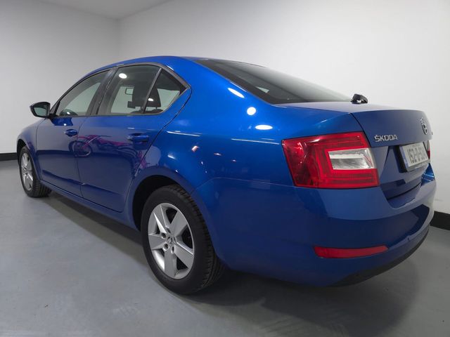 Image for 2015 Skoda Octavia AMBITION 1.6TDI 110HP