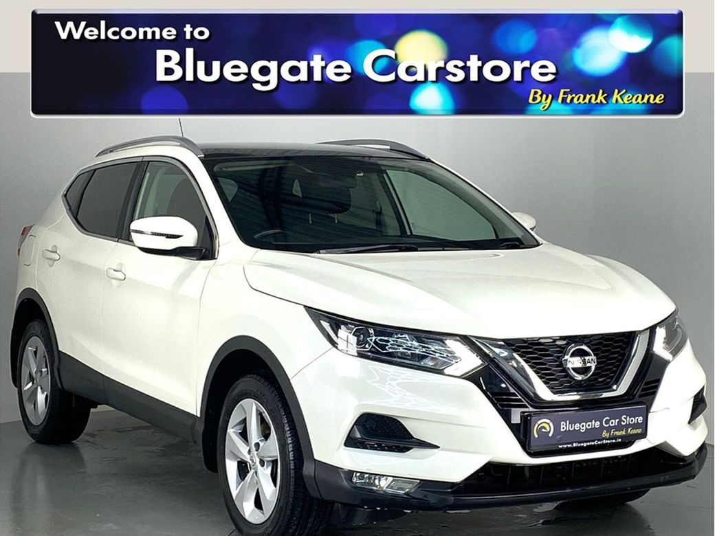 Image for 2020 Nissan Qashqai SE *Auto Headlights*17 Alloy Wheels*Retractable Wing Mirrors*Multimedia Touchscreen Infotainment System*Electric Parking Brake*Bluetooth Connectivity*Cruise Control*Panoramic Sunroof*