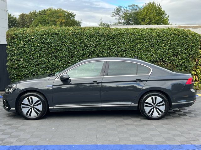 Image for 2021 Volkswagen Passat GTE 1.4 HYBRID // DIAMOND CUT ALLOYS // REVERSE CAMERA // LEATHER HEATED SEATS
