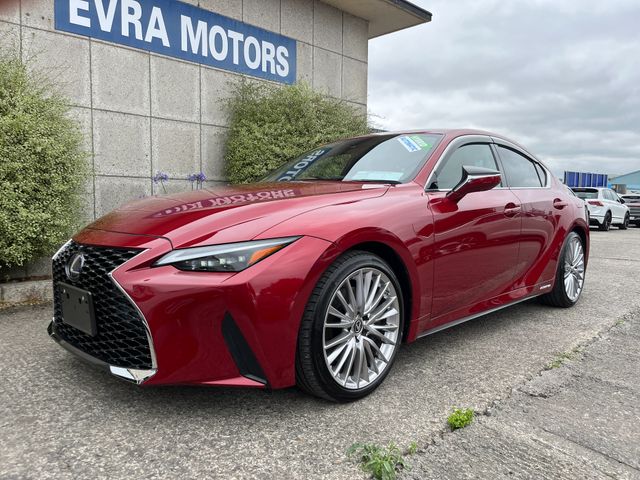 Image for 2021 Lexus IS 300h VERSION L AUTOMATIC HYBRID 2.5 PETROL //VERY LOW MILES//MASSIVE SPEC//MARK LEVINSON SOUND//FULL LEATHER ELECTRIC HEATED/COOLED SEATS//360 PARKING CAMERAS//KEYLESS ENTRY//