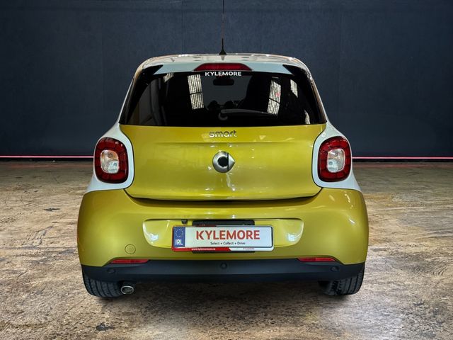 Image for 2017 Smart Forfour 0.9 AUTOMATIC - BLACK LEATHER - FACTORY ALLOYS - HEATED SEATS - GLASS ROOF