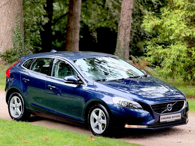 Image for 2014 Volvo V40 1.6 D2 115BHP 6SPD * FULL LEATHER * LOW KMS *