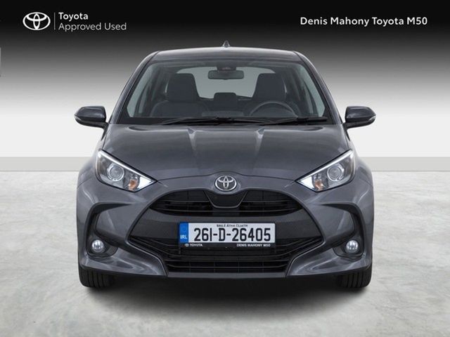 Image for 2026 Toyota Yaris Hev Luna