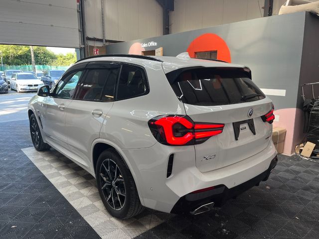 Image for 2022 BMW X3 2022 BMW X3 XDRIVE30E 2.0 AUTOMATIC / CRUISE CONTROL / PARKING CAMERA / ELECTRIC MEMORY & HEATED SEATS / AMBIENT LIGHTS / PANORAMIC SUNROOF AND MORE