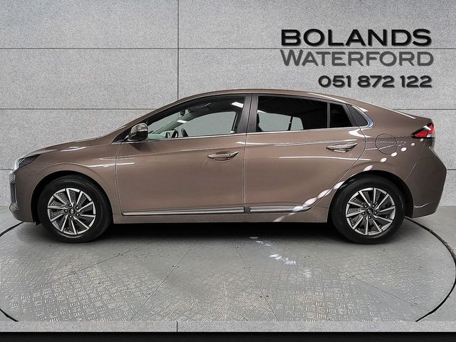Image for 2021 Hyundai Ioniq Electric Premium Finance from €63 per week