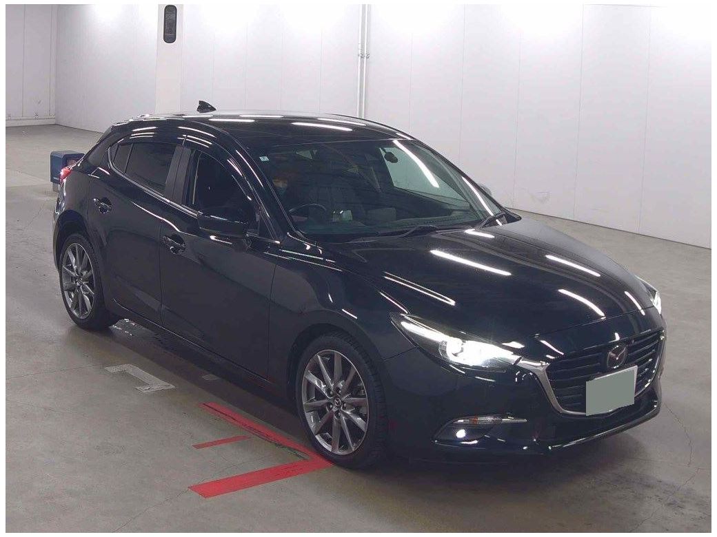 Image for 2018 Mazda Axela MAZDA 3 SPORT AUTOMATIC 1.5 DIESEL //LOW MIELS//MASSIVE SPEC//FULL LEATHER HEATED SEATS//BOSE SOUND SYSTEM//ADAPTIVE CRUISE CONTROL//KEYLESS ENTRY//HEAD UP DISPLAY//HEATED STEERING WHEEL//