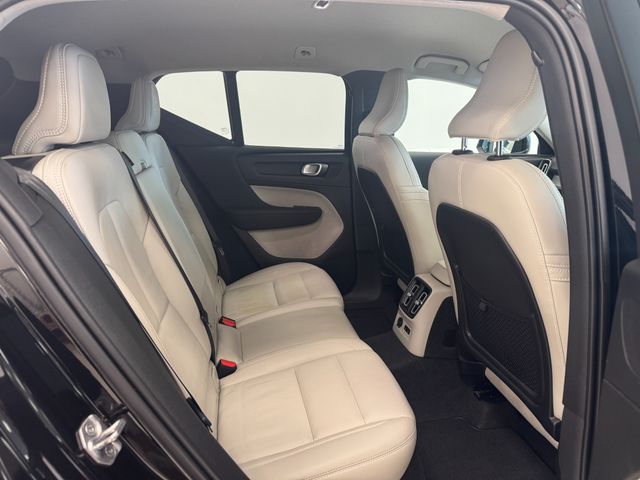 Image for 2021 Volvo XC40 T5 Phev Inscription PRO 5DR AU