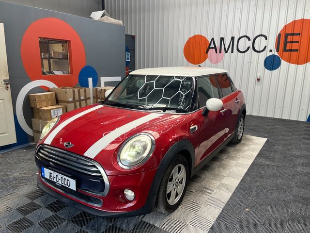 Image for 2016 Mini Cooper 2016 MINI COOPER 1.5 AUTOMATIC / CRUISE CONTROL / PARKING CAMERA AND MORE