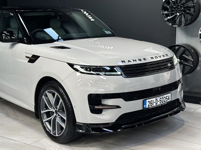 Image for 2026 Land Rover Range Rover Sport AUTOBIOGRAPHY E-HYBRID MEGA SPEC