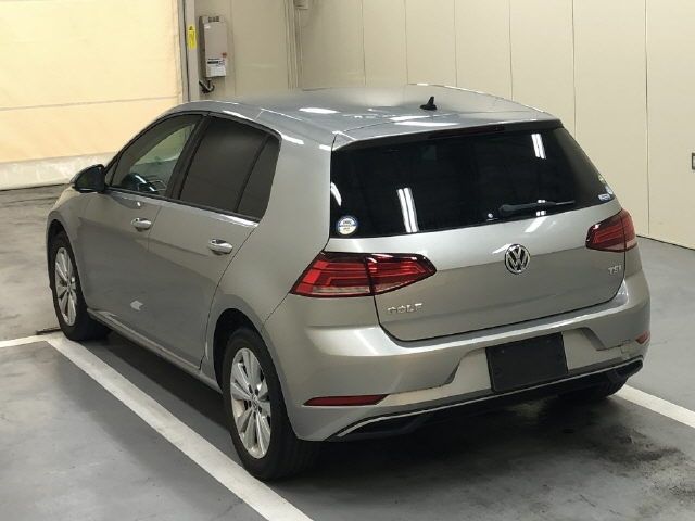 Image for 2017 Volkswagen Golf 1.2 TSI COMFORTLINE AUTO