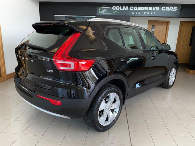 Image for 2020 Volvo XC40 D3 DIESEL (150hp) Momentum Auto