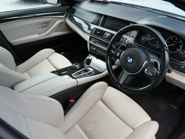 Image for 2016 BMW 5 Series Estate M SPORT 2.0 Diesel Automatic 520D