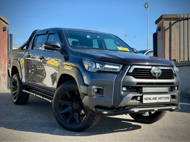 Image for 2024 Toyota Hilux 2.8 INVINCIBLE X 201BHP