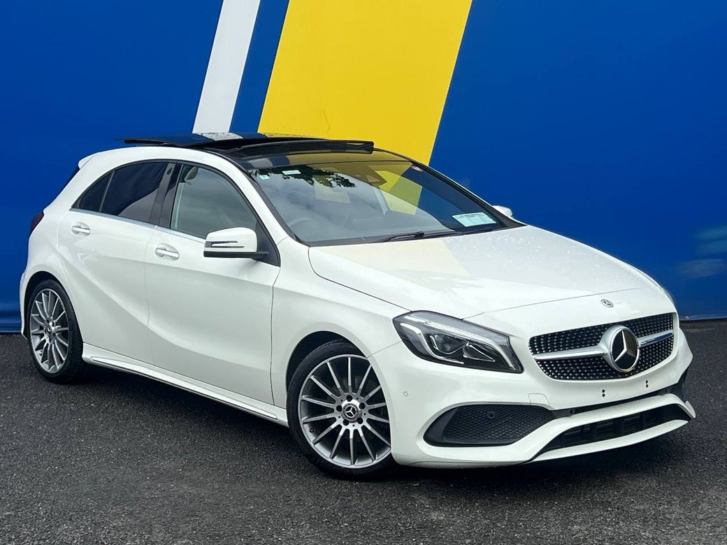 Image for 2018 Mercedes-Benz A Class A180 AMG-LINE PREMIUM 1.6 AUTO // PANORAMIC SUNROOF // LEATHER/ALCANTARA HEATED SPORT SEATS // REVERSE CAMERA