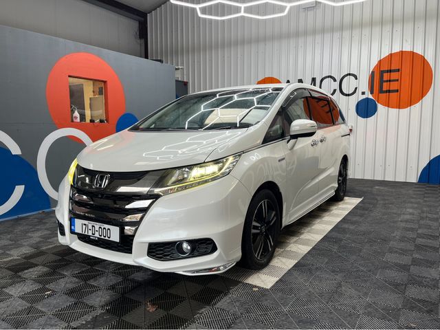 Image for 2017 Honda Odyssey €21950 2017 HONDA ODYSSEY 7 SEATER AUTOMATIC HYBRID ABSOLUTE SENSING 2.0 AUTOMATIC / ELECTRIC SEATS / REVERSE CAMERA / CRUISE CONTROL / AUTOMATIC DOORS