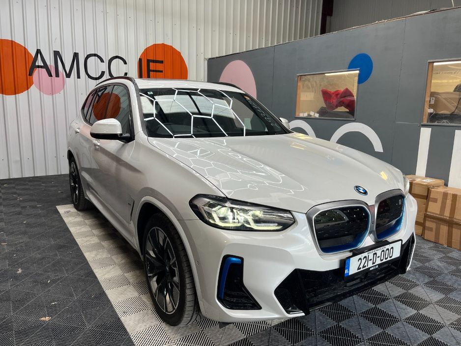 Image for 2022 BMW iX3 2022 BMW IX3 M-SPORT AUTOMATIC / CRUISE CONTROL / PARKING CAMERA / ELECTRIC MEMORY & HEATED SEATS / PADDLE SHIFTERS / PANORAMIC SUNROOF / APPLE CARPLAY / AMBIENT LIGHTS AND MORE