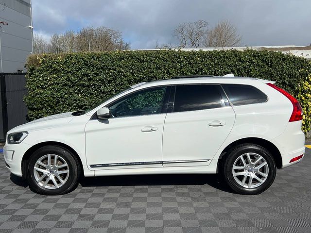 Image for 2017 Volvo XC60 D4 CLASSIC 2.0 D // OPENING PAN ROOF // LEATHER HEATED SEATS // REVERSE CAMERA