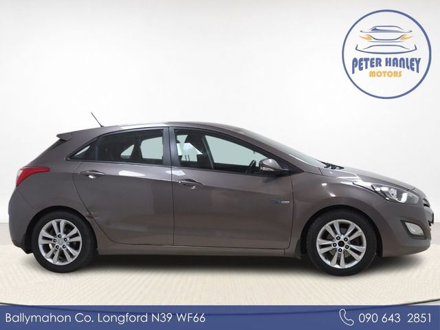 Image for 2014 Hyundai i30 1.6 Diesel Deluxe