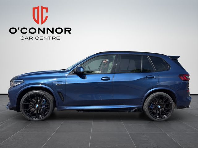 Image for 2022 BMW X5 “Family car with the attitude of a nightclub owner.”