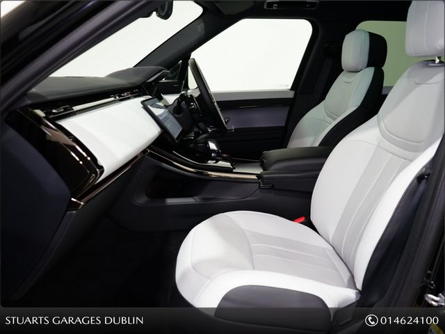 Image for 2025 Land Rover Range Rover Sport DYNAMIC SE- 3.0 PHEV 