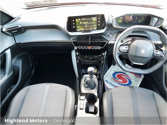 Image for 2022 Peugeot 2008 1.2 Puretech 100bhp Allure