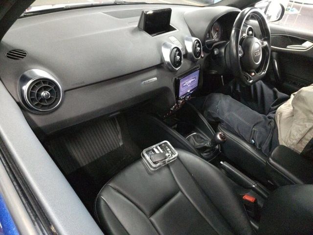 Image for 2017 Audi S1 2.0 AUTOMATIC - FACTORY ALLOYS - FULL BLACK LEATHER - BLUE/WHITE TWO TONE