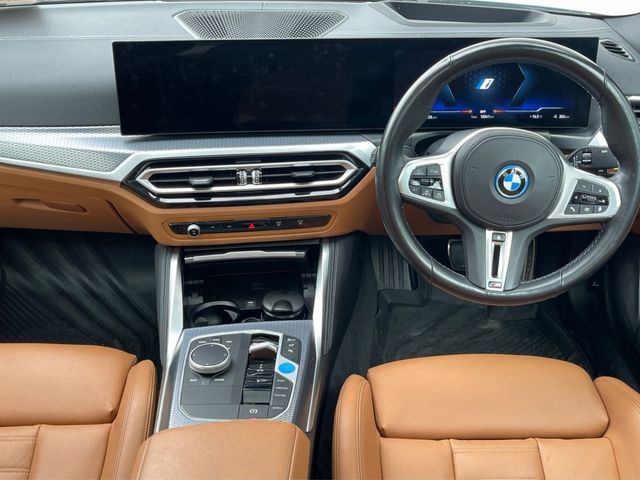 Image for 2023 BMW i4 M50