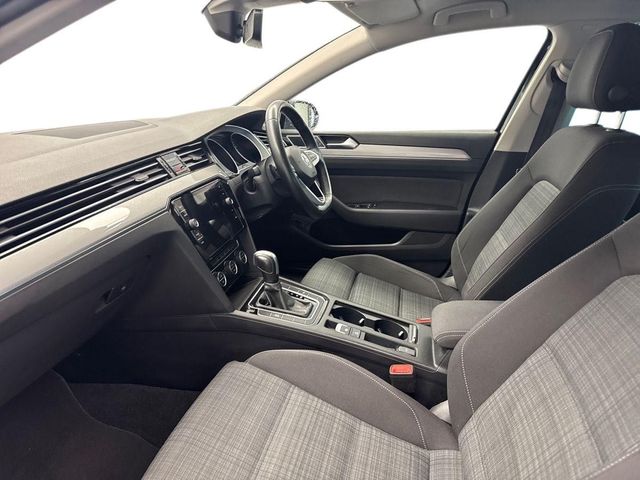 Image for 2020 Volkswagen Passat 1.6TDI BUSINESS *AUTO* €85 PER WEEK