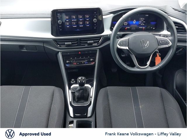 Image for 2023 Volkswagen T-Roc LIFE 2.0TDI 116BHP *FRONT & REAR PARKING SENSORS* *CARPLAY & ANDROID AUTO* *PCP AVAILABLE*