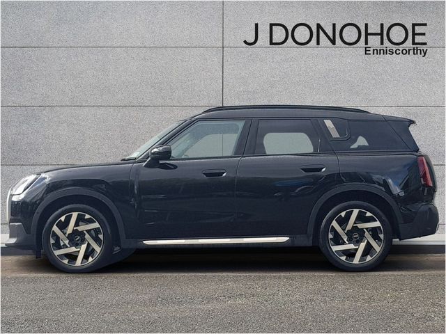 Image for 2024 Mini Countryman Exclusive LEVEL 2