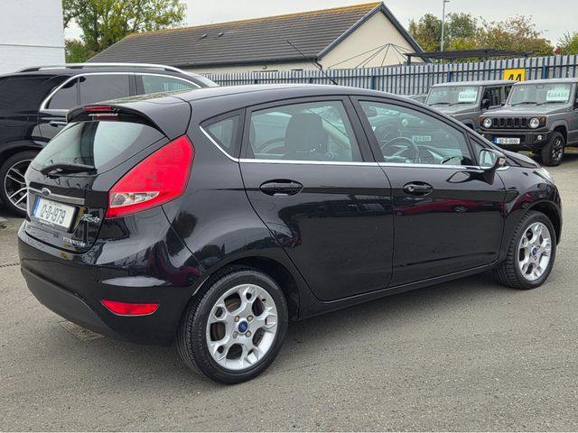 Image for 2012 Ford Fiesta **VERY LOW MILEAGE** 1.2 PETROL TITANIUM