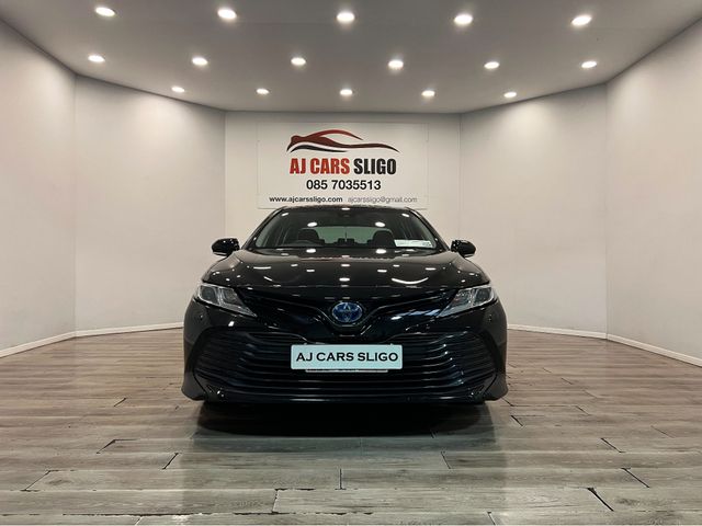 Image for 2020 Toyota Camry HYBRID SOL 4DR AUTO