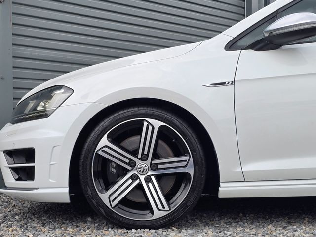 Image for 2015 Volkswagen Golf R WAGON 4-MOTION 