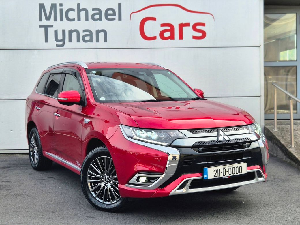 Image for 2021 Mitsubishi Outlander PHEV G 2.4 Petrol Auto 4WD, Privacy, CarPlay, Camera, 1/2 Leather, Heated Seats & Steering Wheel, 18" Alloys, Electric Tailgate- First Reg in 2021 - Trade in Price €26, 888