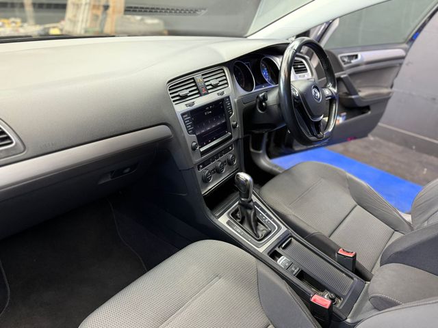 Image for 2014 Volkswagen Golf 